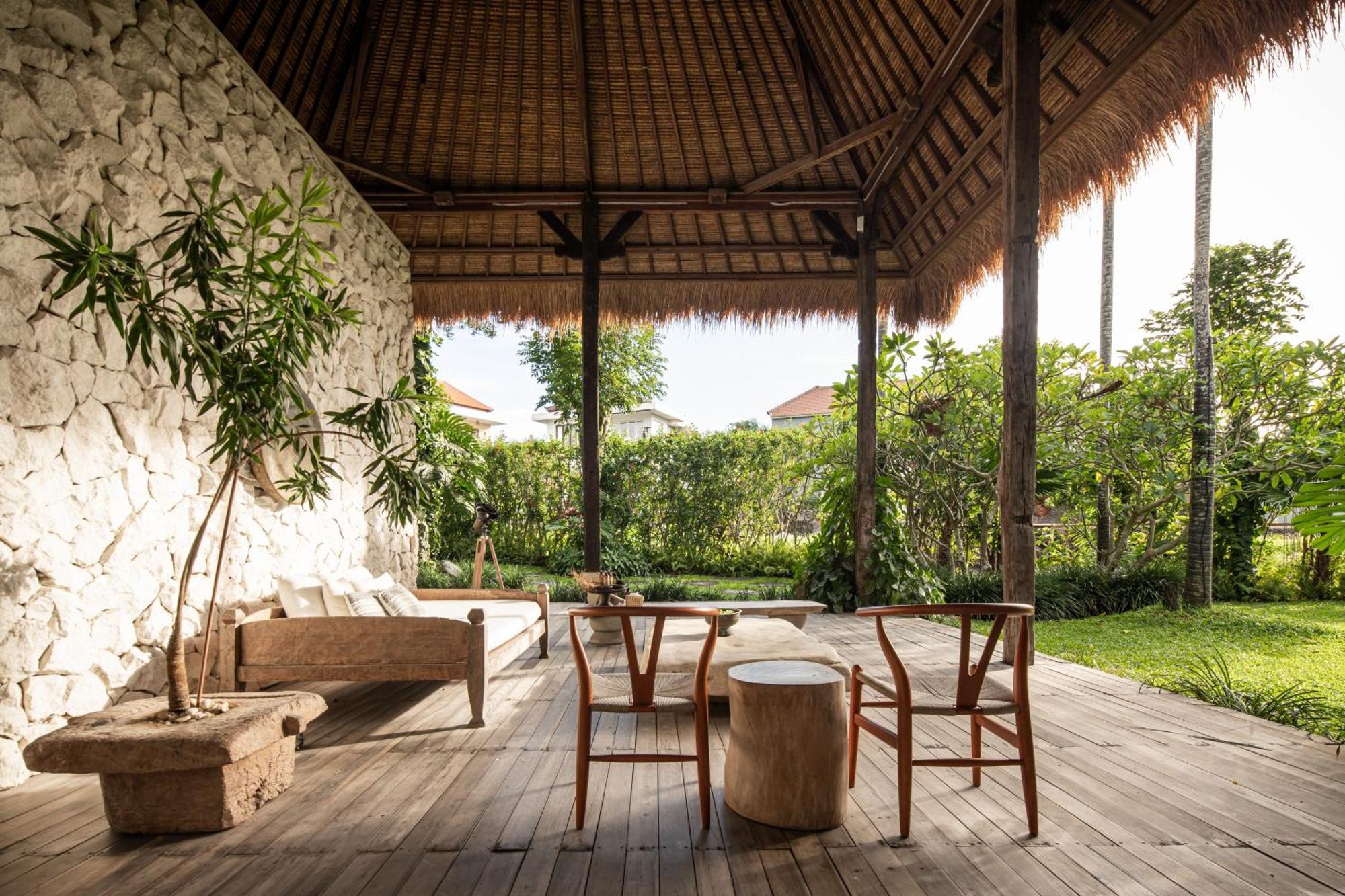 Planta Boutique Resort Canggu Buitenkant foto